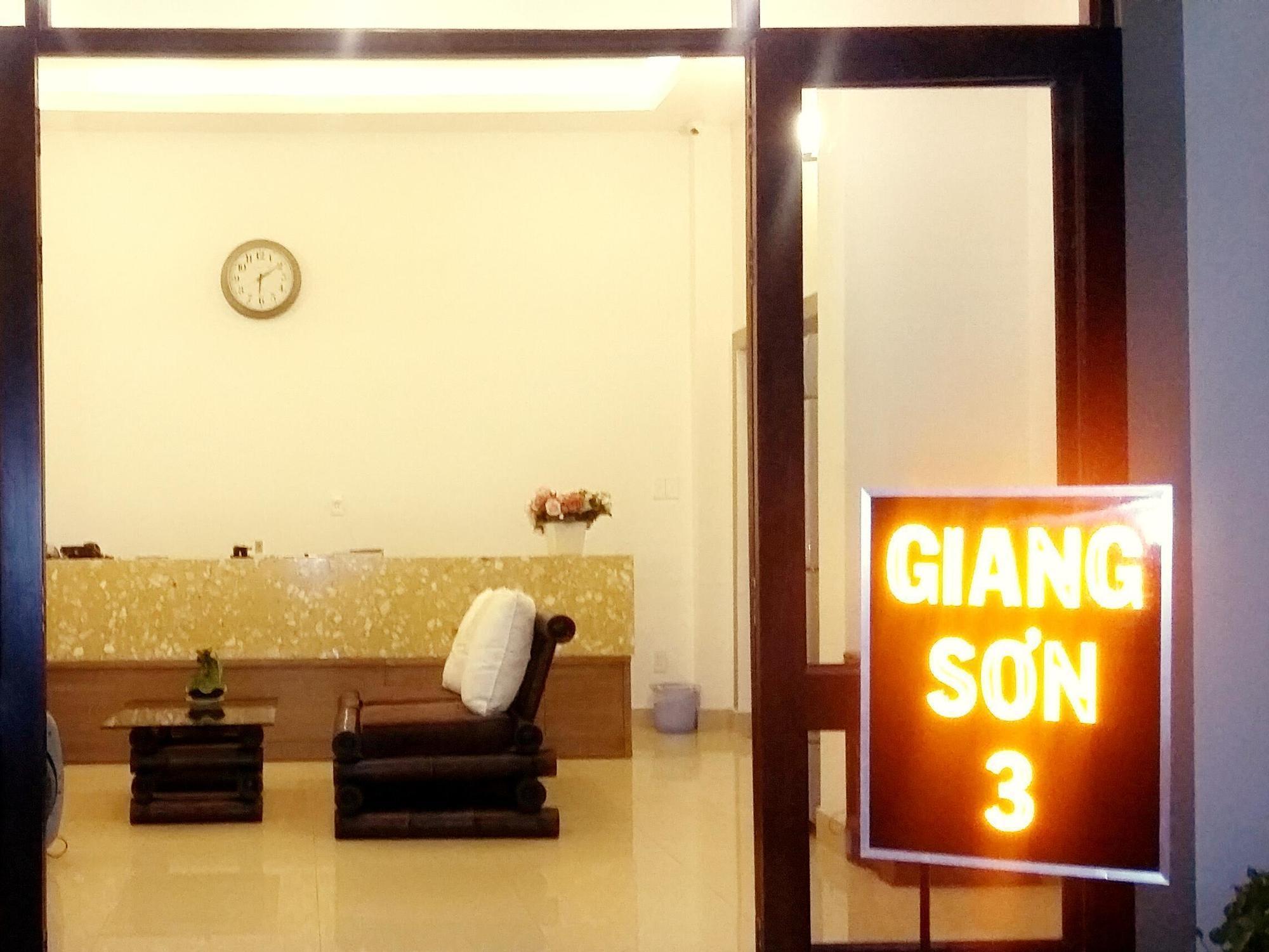 Giang Son 2 Khách sạn