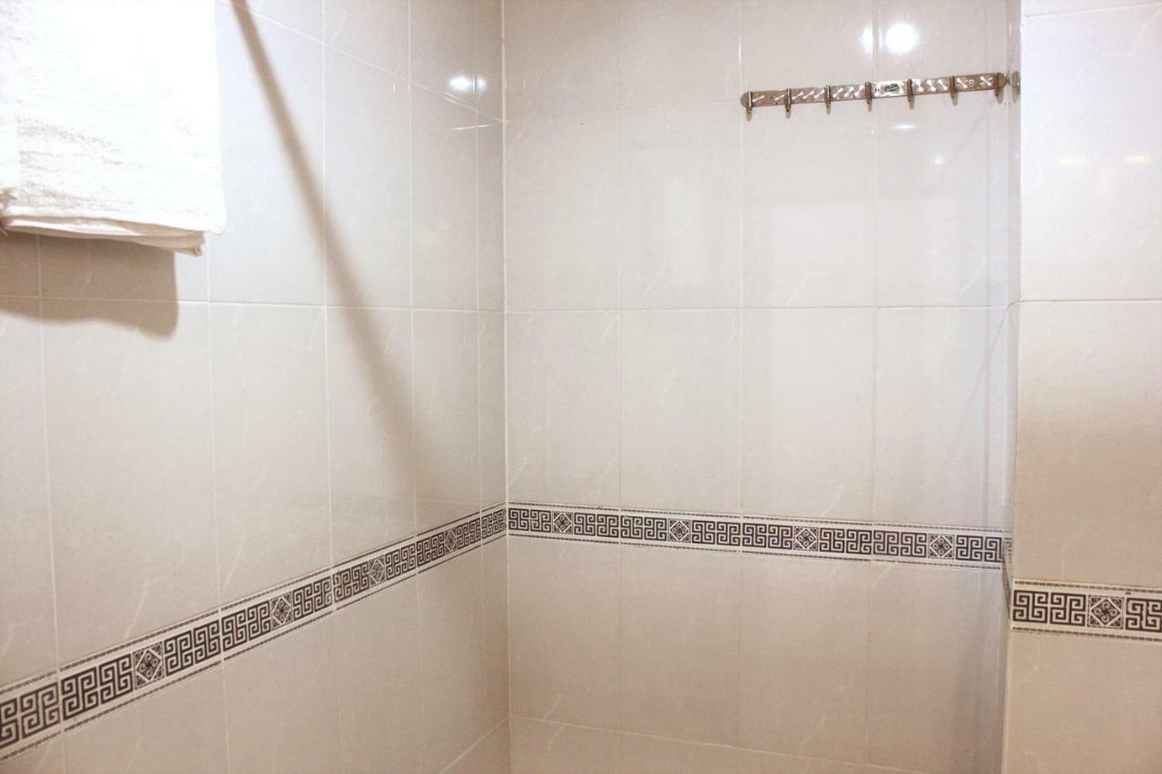 Giang Son 2 Khách sạn